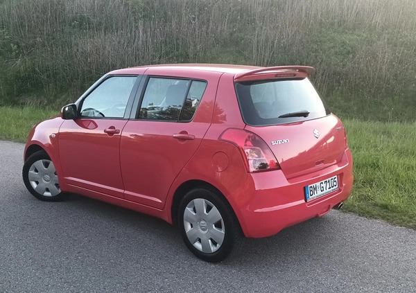 Suzuki Swift cena 15800 przebieg: 202300, rok produkcji 2007 z Węgorzewo małe 232